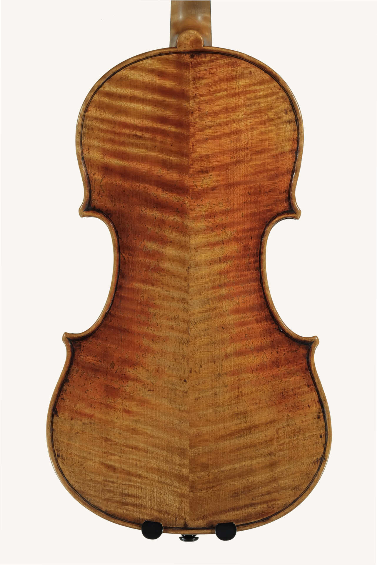 Finnigan Klaembt violin