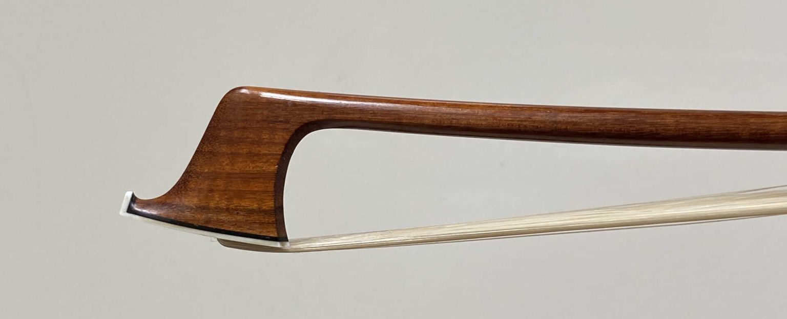 Gregor Walbrodt Bow